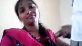 සහෝදරයා තම කුකුළා සමග මුඛය හා පූසා දී සහෝදරිය fucks එහිදී එකඑල්ලේ රුසියානු ස්ථානයට
