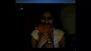 පෙම්වතියන් මිහිරි massageexy ලබා