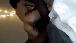 පච්ච කොටා ගත් busty girl උනන්දුවෙන් හා පෙම්වතා සමග pussy