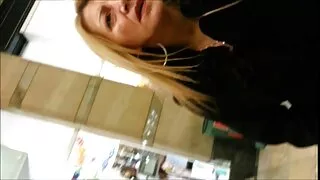 හුරුබුහුටි burnet had sex with a guy